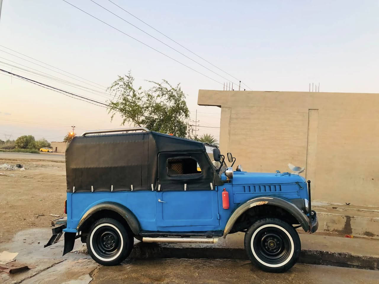 السلام عليكم زوبه بدون للبيع سياره جاهزه كبل للشغل خير من الله السياره كير مكينه فول لدات جمجمه تخم تاير السياره نصبه حلوه 
البور كايم ناقصه دوشمه والاشاير بس 
السعر قفل بدون عمله ٣٥٠٠ مابيهة اي مجال 
***********
