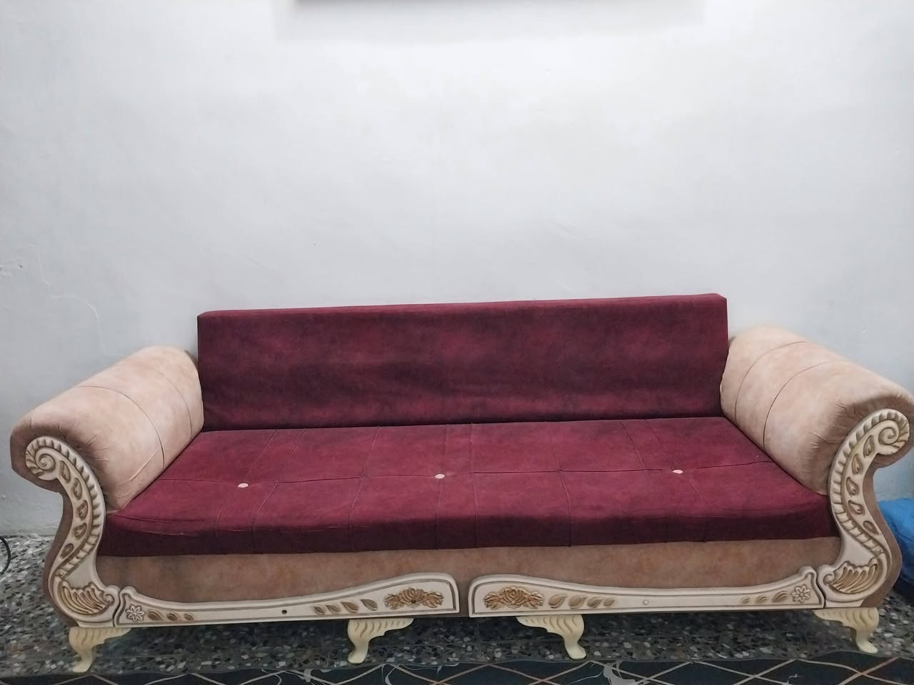 البيع


**إذا كنت صاحب هذا الإعلان وتريد حذفه لأي سبب، رجاءا أرسل رسالة إلى الدعم الفني**