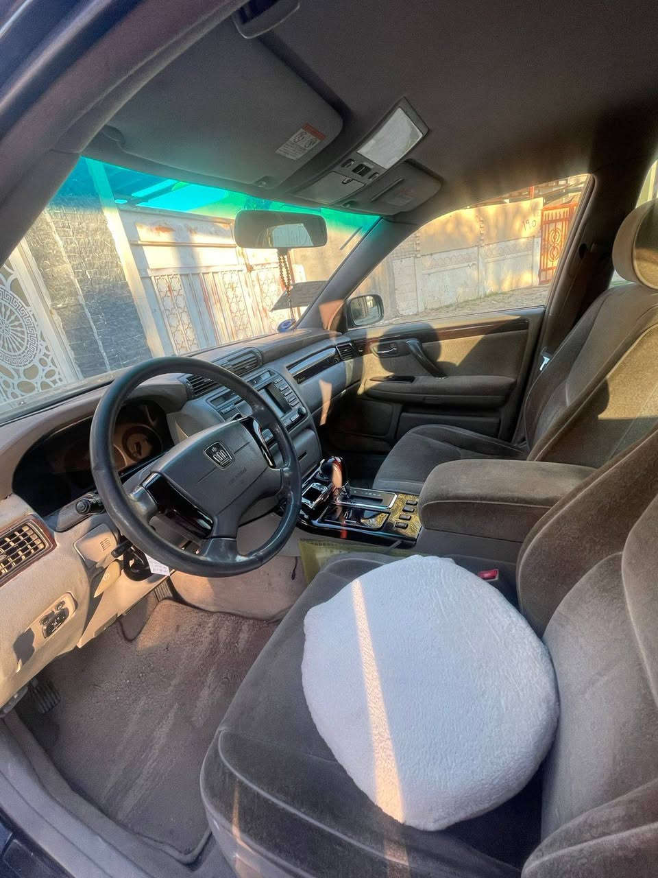 السلام عليكم  ملكه للبيع السياره قرار ٤٨ رقم نجف دولي بأسمي تحويل ثاني يوم مكان السياره بغداد السياره كفاله عامه من الكصه والضربه ونق الجثه سياره فول مواصفات ٤ دكم مناقصها شي خير من الله تحوير الفوك امارات والجوه نجف محرك ديفور صغير شاصي ٧١ السياره معروضه ب١٥٠ وبيه مجال رقم الهاتف *********** بغداد, العراق
