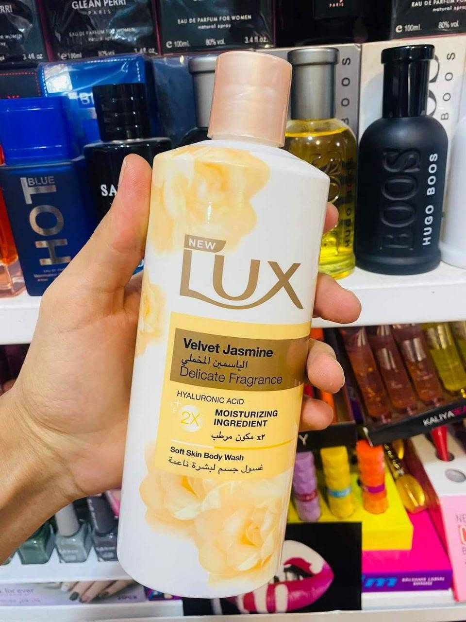 شاور جسم لوكس 🧡 LUX 🧡 الاصدار الجديد ✔️
الاصلي السعودي 🇸🇦🇸🇦

 🌸 غسول جسم لوكس غني عن التعريف بعطره الرهيب الهادئ والثابت وتنضيفه يسوي الجسم مراية🌸
 
🦋يتميز برائحة جميلة جدآ 🦋يعمل على ترطيب البشرة🦋يعطي البشرة نعومة
🦋 ينضف الجسم بعمق 

شور لوكس الاصلي💯
سائل استحمام لوكس 👈👌الأصلي 
للجسم بعطور تجنن 
جل استحمام أو غسول ❤️ لوكس
عطره يخبل ويبقى ساعات بعد الاستحمام 
يرطب الجسم يخلي البشرة منعشه 
والعطر خرافي خرافي بحيث يبقى بالحمام عطرة
المنشأ سعودي 🇸🇦 اصلي💯
السعر 7 الاف 
🚘 يوجد خدمة توصيل لجميع محافضات العراق ٤ الاف 🚘

#اكسبلور


**إذا كنت صاحب هذا الإعلان وتريد حذفه لأي سبب، رجاءا أرسل رسالة إلى الدعم الفني**