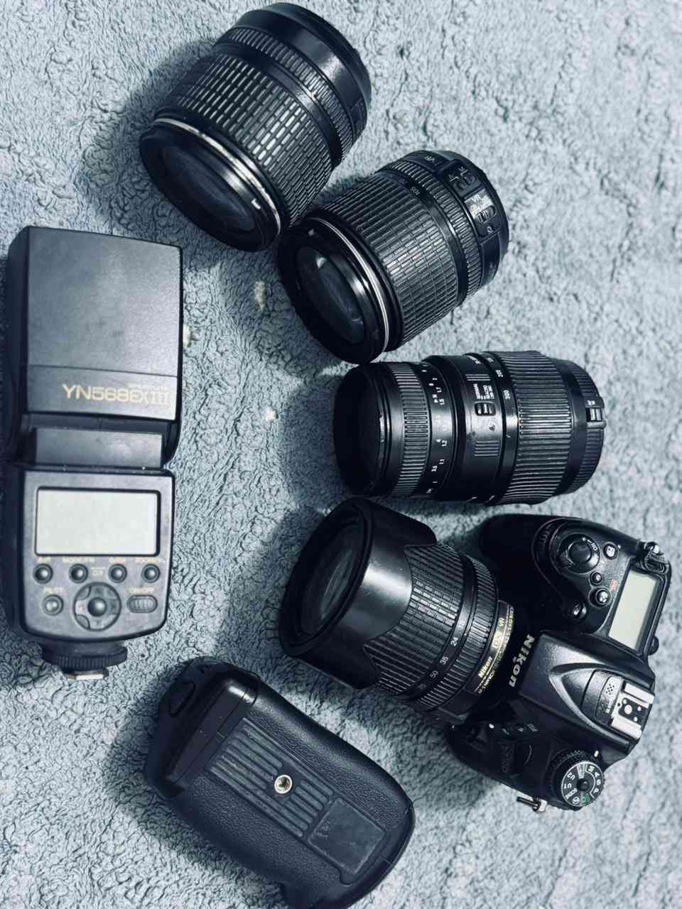 كامرة للبيع 7100 مع ملحقاتها / ‭0772 978 5333‬
