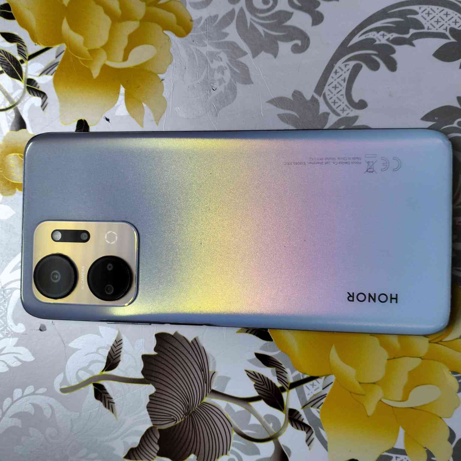 HONOR X7a
للبيع هونر بطاريه 6000السعر 160بفداد حي العامل،


**إذا كنت صاحب هذا الإعلان وتريد حذفه لأي سبب، رجاءا أرسل رسالة إلى الدعم الفني**