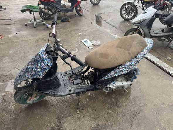 للبيع ماكس ياباني السعر 150 قفل العنوان تكريت القادسيه شارع المجمع الطبي اتصل ***********
