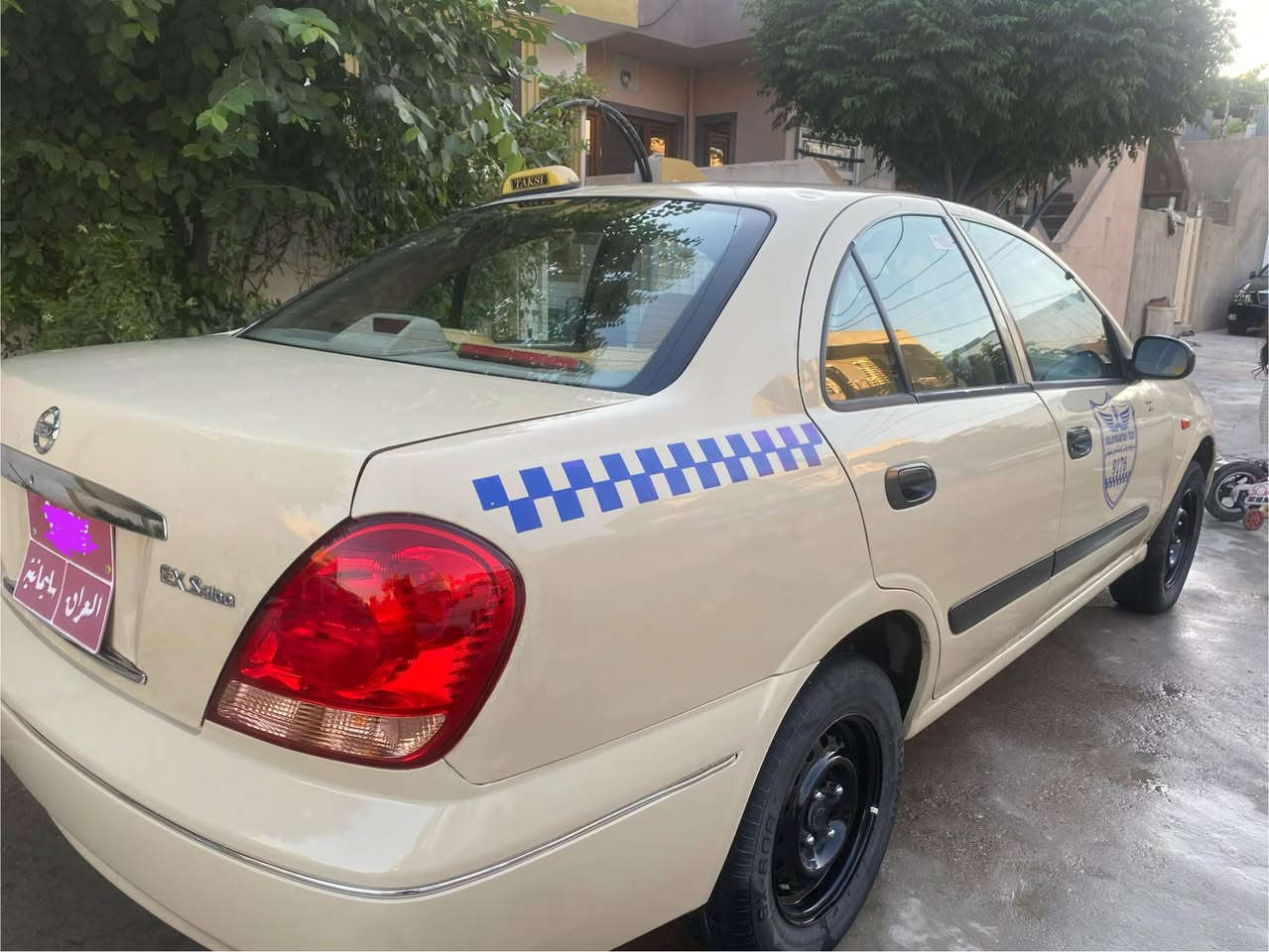 سەنی ٢٠٠٩  دوو پارچە بۆیاخ بەبی ناو گرتن  دەرگای سەکن لەگەل چەمەلەخ سەیەرەکە زۆر جوانو پاکە  سەنەوی يەک مانگی ماوە بەسەر بچێ   تکایە ئەگەر مشتەری نیت تەلەفون مەکە  لەگەل ڕێز *********** السليمانية, العراق
