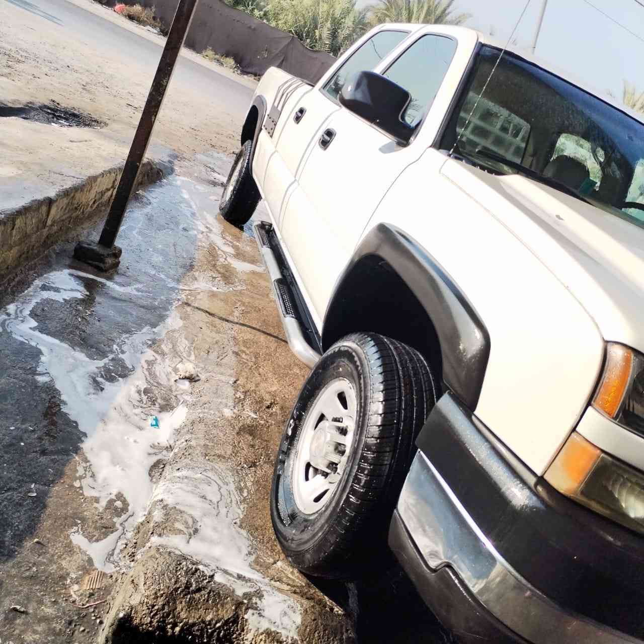 سلفادور موديل 2006 للبيع (8) برغي مكينه (6100) المرغوب كير (1000) 
مكفوله كفاله عامه لا صبغ ولا ضررولا تبديل
رقم اربيل انكليزي السياره بسمي تحويل ثاني يوم اي محافظه تريد
بدي طويل دبل قماره
تبريد خير من الله داخلها جلد بعده ع وضع الشركه 
السياره  كفاله عامه ماناقصه برغي
ترايك للبصره لوين ماتريد 
مكان السياره النجف
سعرها 118
***********
