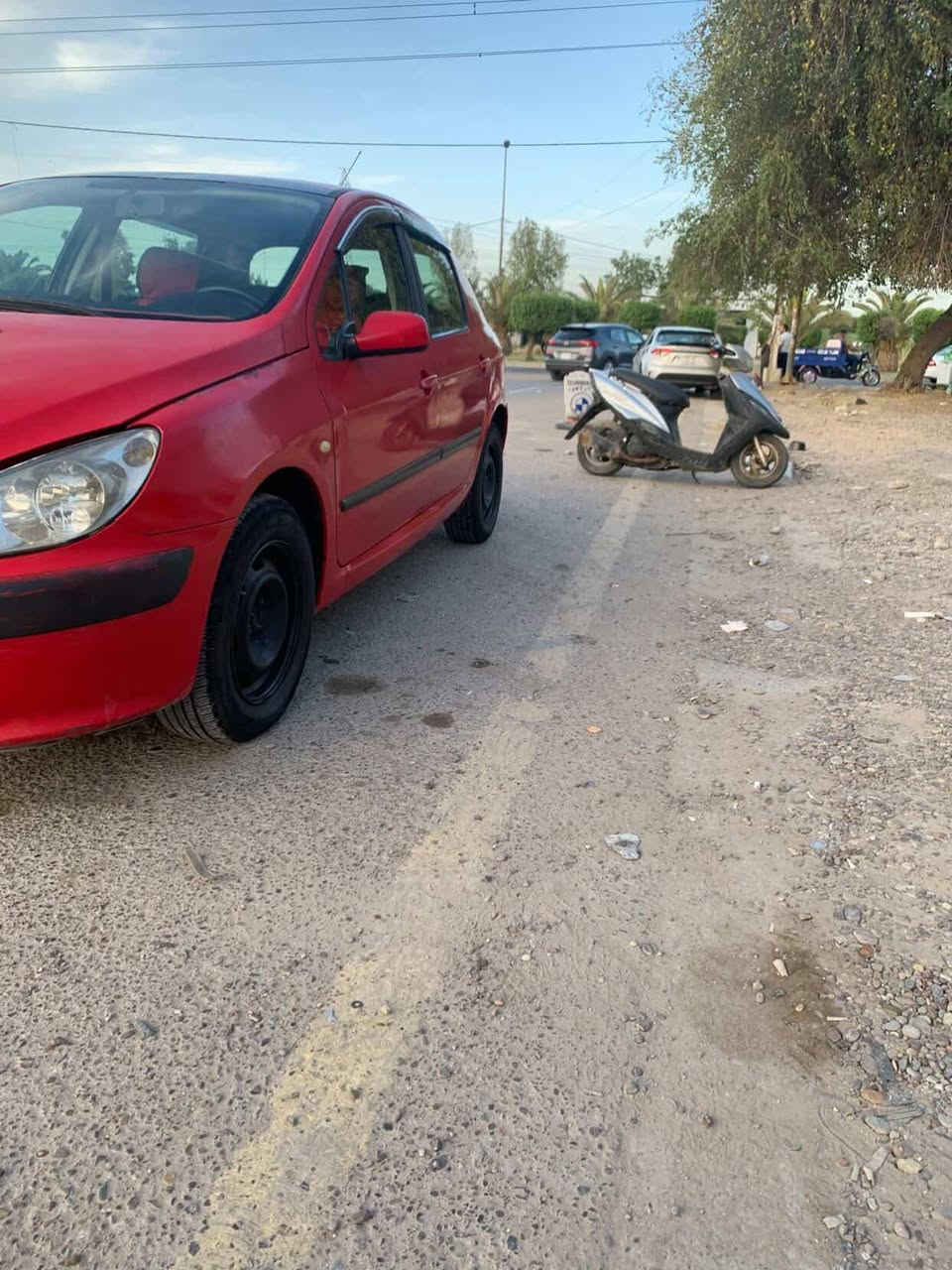 السلام عليكم بيجو للبيع 2005 نظيفه  رقم بغداد جديد انكليزي بيها رشات صبغ سنوية تنتهي لل 31 سياره نصبتها حلوه بااسمي تحويل مباشر الي ميحول لا ايخابر رجاءا سعرها 49 وبيها مجال حك الجية مكان بغداد الغزالية
*********** واتساب 
*********** اتصال
