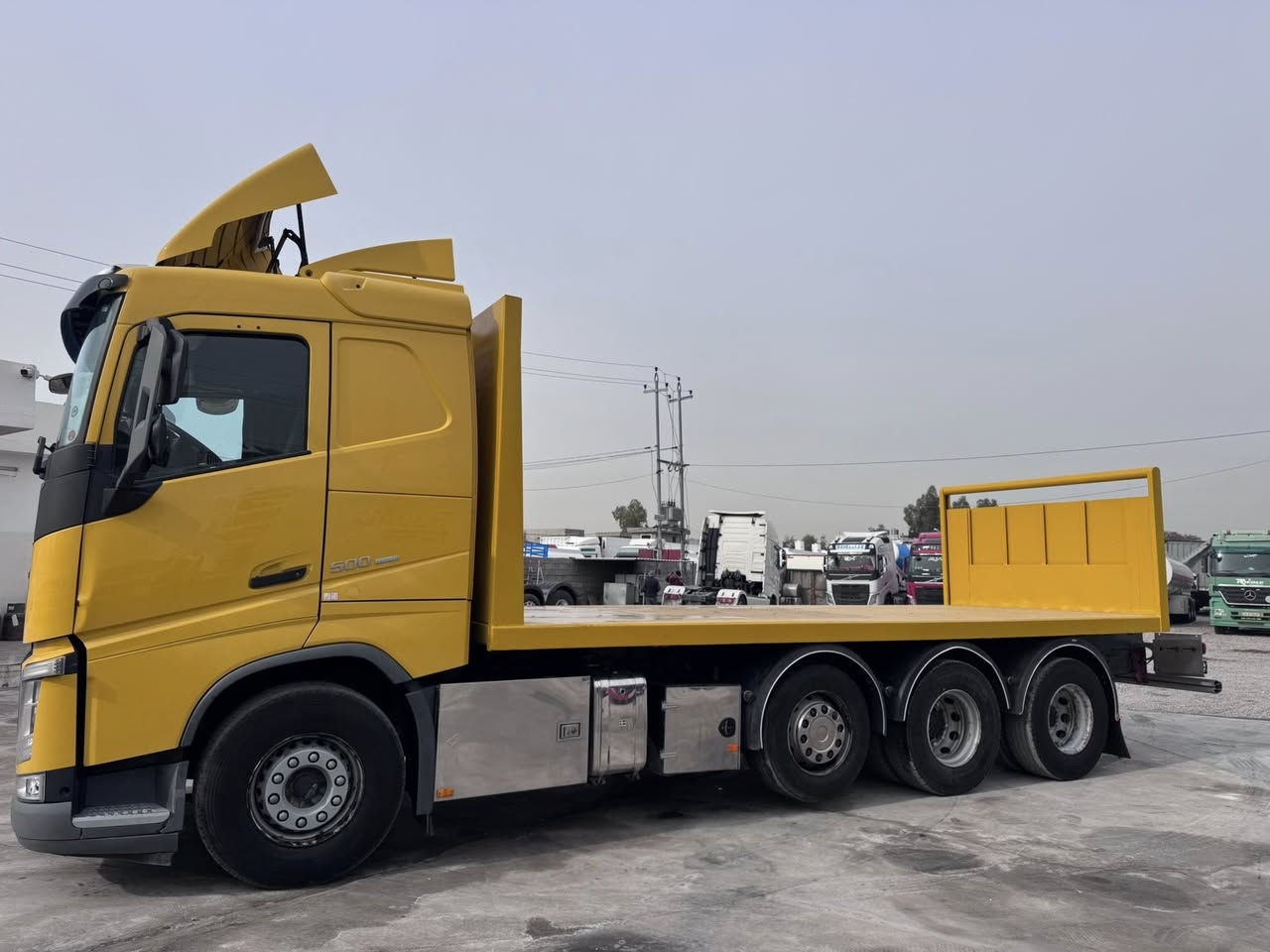 للبيع فالفو موديل 2017 رقم سليمانيه

حجم محرك // 500

گير اوتوماتيك 

مرقمه السياره بتارخ 2026/1/21

كرين بلوك بدون كرين

مجموعه + سحال

مواصفات 

تبريد // ثلاجه // رادار امامي // كاميرا // كشن كهرباي // جهاز تحكم عن بعد//

موجود في كركوك في معرض ابو يوسف و توانا حاجي عدنان 
عنوان كركوك شارع مطار مقابل جسر حزيران 

للاستفسار 

***********
***********
