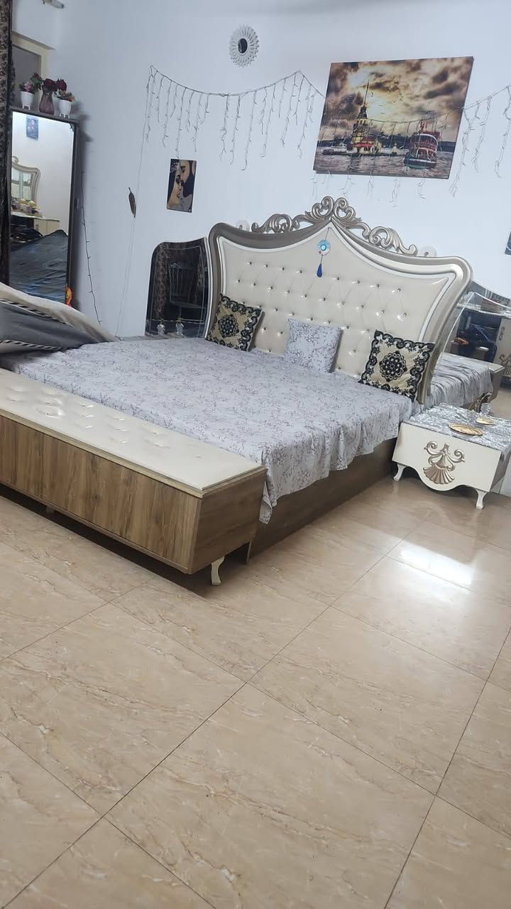 السلام وعليكم غرفه تركي جديد للبيع مستعجله اريد أشيل المكان بلديات السعر 650 وبيها مجال الاستفسار ‏‪***********‬‏
