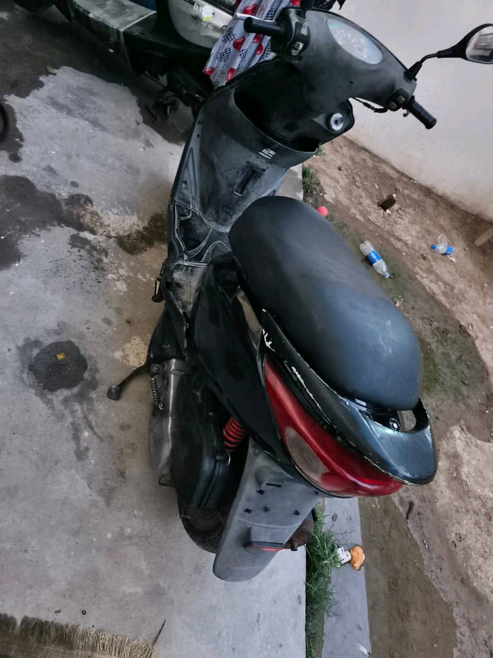 بغداد الدوره حي الصحه 
الدراجه خير من الله بيها تلميحات بصيطه 