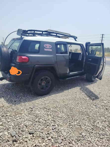 السلام عليكم اخوان تويوتا FJ Cruiser كروز موديل 2008
  رقم بغداد  الماني محرك كير جيد جدا   فيها صبغ حزام تغيير لون
 السعر ١٣٥ وبيها مجال للبيع او المراوس للإستفسار الاتصال على الرقم ***********
