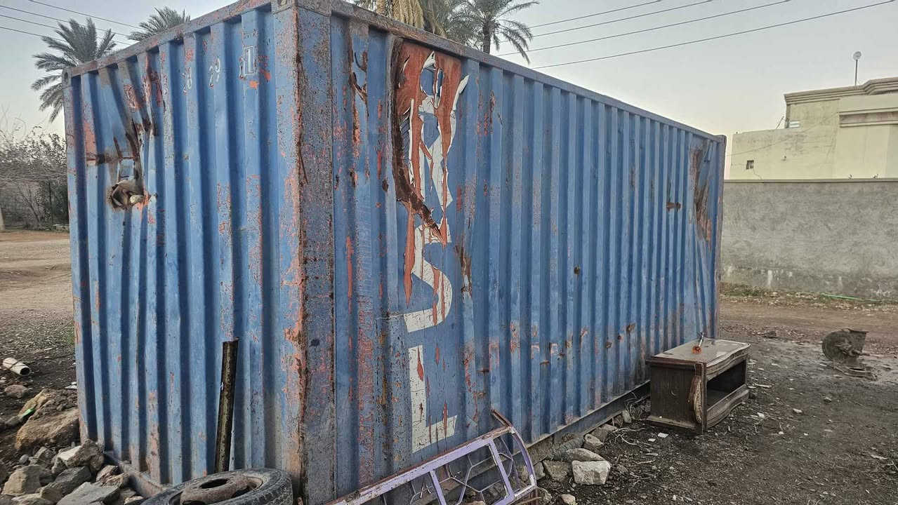 مكلف
حاويه للبيع مثل ما موضحه بالصوره السعر
 13ورقه
رقم الهاتف ***********
