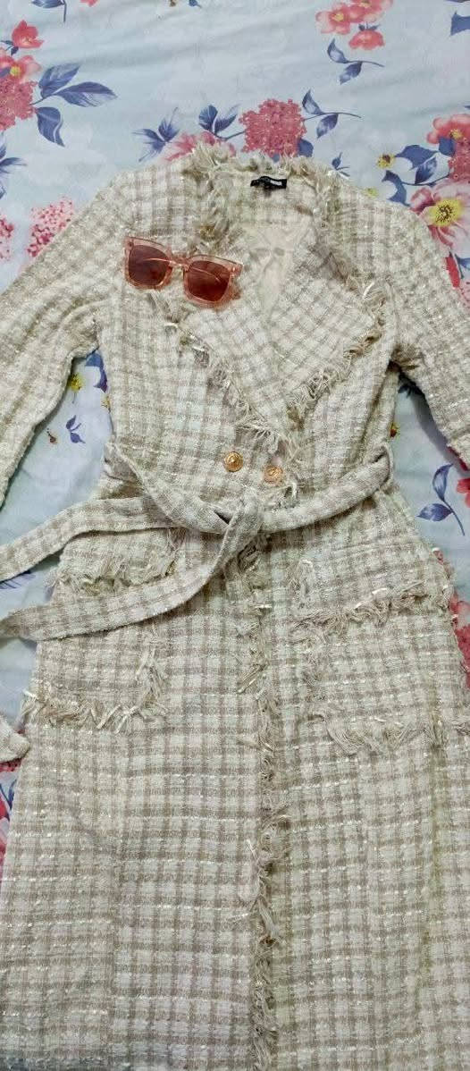 كوت قياس 38 جديد ممستخدم أخذته وطلع صغير الي تريده تراسلني خاص توصيل فقط داخل كربلاء


**إذا كنت صاحب هذا الإعلان وتريد حذفه لأي سبب، رجاءا أرسل رسالة إلى الدعم الفني**