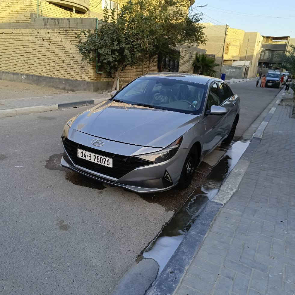 الانتره مديل (2023) بصره معوقين وكاله مضمونه وارد أمريكي حادثه خفيف بنيد وجاملغ أمامي صبغ فقط بدون شواصي وبدون لغد وطخه بسيطه يم قبق بانزين مبينه ب صوره ولباقي السياره كلش جديده جاهزه حداديه جديده تبريد ثلج تخم تاير مكينه 2000دوش كفاله وكير كفاله مواصفات فول عدا الفتحه مابيها السعر 129 بيع مستعجل الشراي يتصل رقمي ***********رقمي الثاني ***********  مكاني بصره ياسين خريبط قرب معهد الفنون مامتواجد على النت وضحت كلشي الشراي يتصل البصرة, العراق
