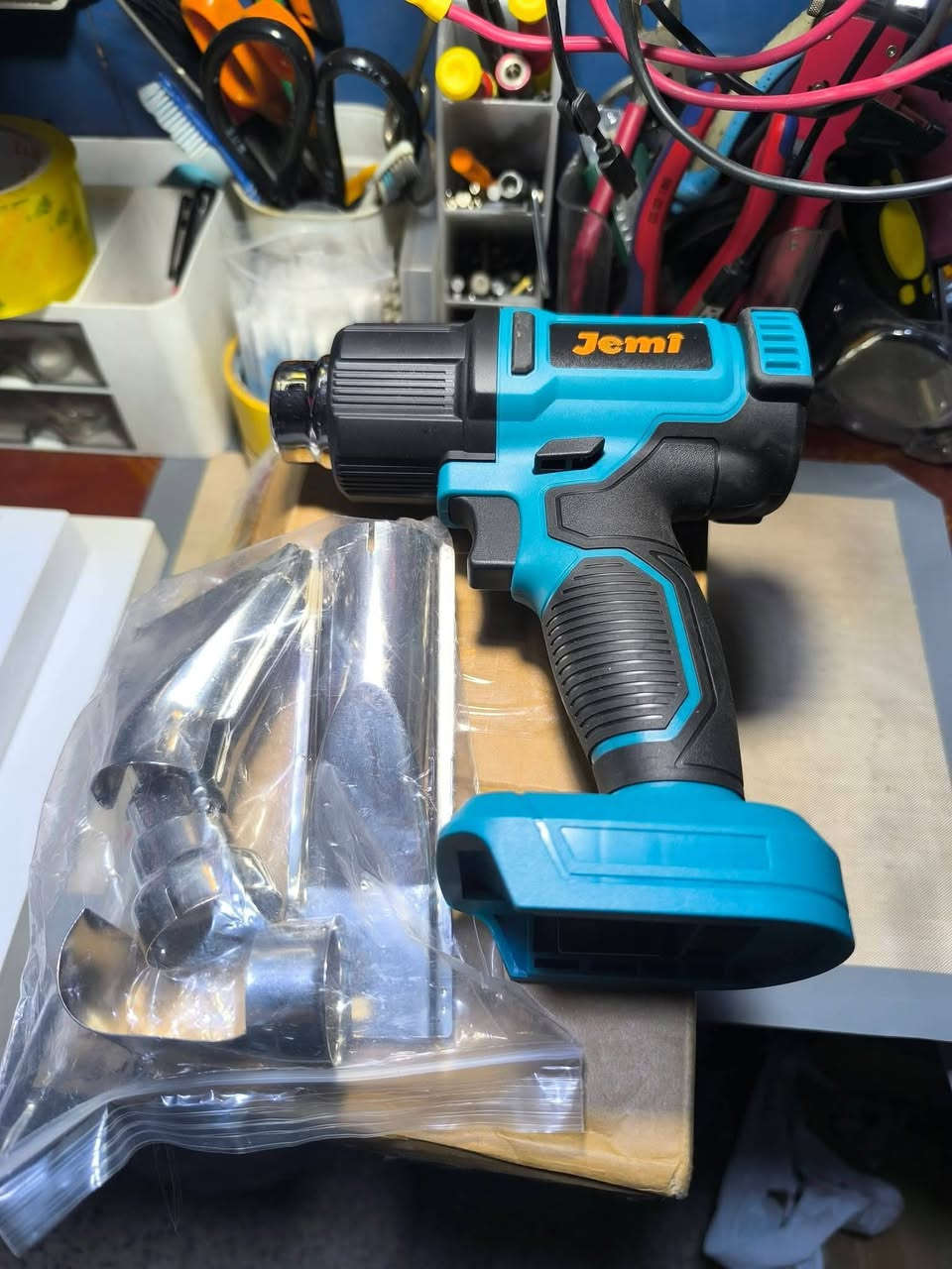 تواصل خاص او واتساب ***********
