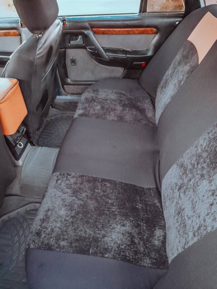 أوبل سيناتور للبيع 🚗

أوبل سيناتور مميزة وجاهزة من كل شيء بمحرك 3000 وكير ومحرك شرط. السيارة برقم نينوى إنكليزي وهي بوضع الشركة تماماً وما مصبوغة وجاهزة للاستخدام مباشرة. 
السنوية جديدة لغاية 2029 والسيارة بإسمي والتحويل ثاني يوم بدون أي تأخير والسيارة يجي وياها كوبون البنزين.
السعر المطلوب 37 ورقة وبي مجال للطيبين 
مكان السيارة في الموصل وللتواصل على الخاص أو الاتصال على الرقم ***********.
