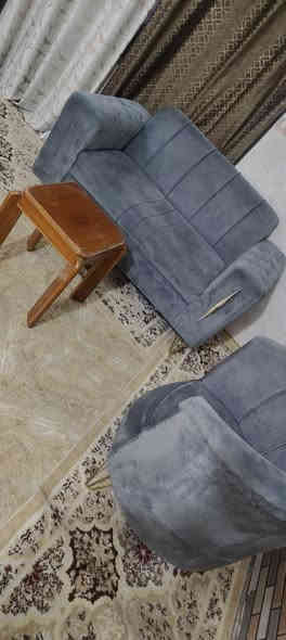 تخم 3مقاعد ويا طبله سعر 65 مكاني الشعب رقم ***********
