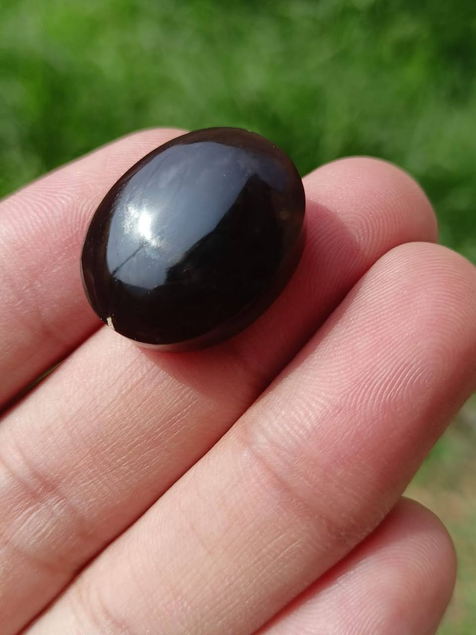 تحفه من العقيق اليماني شفه العبد الترابي طبيعي بالذمه
سعر 60 الف 
***********
توجد خدمه توصيل
