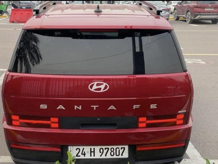 هيوندا سنتافي 2024
السيارة نضيف كلش وحادثة جدا بسيط موضح بلصور 
جاملغ واحد فقط 
فول مواصفات عدة الفتحة 
مكينة 2500 تيربو كير 8 نمر 
السعر 235 ورقة قابل للتفاوض ❤️ 
شراي اتصل على رقم وتدلل 
***********
