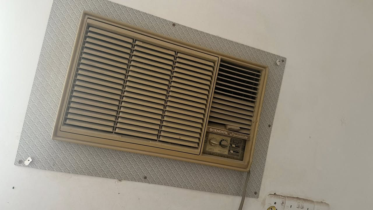 سلام عليكم 3 مكيفات
جنرال طن ونص عوزه غاز 200

نشنل طن ونص 200 شغال شرط 

مكيف كلاسك طنين  200 شغال  

مكاني موسى الكاظم 

***********
