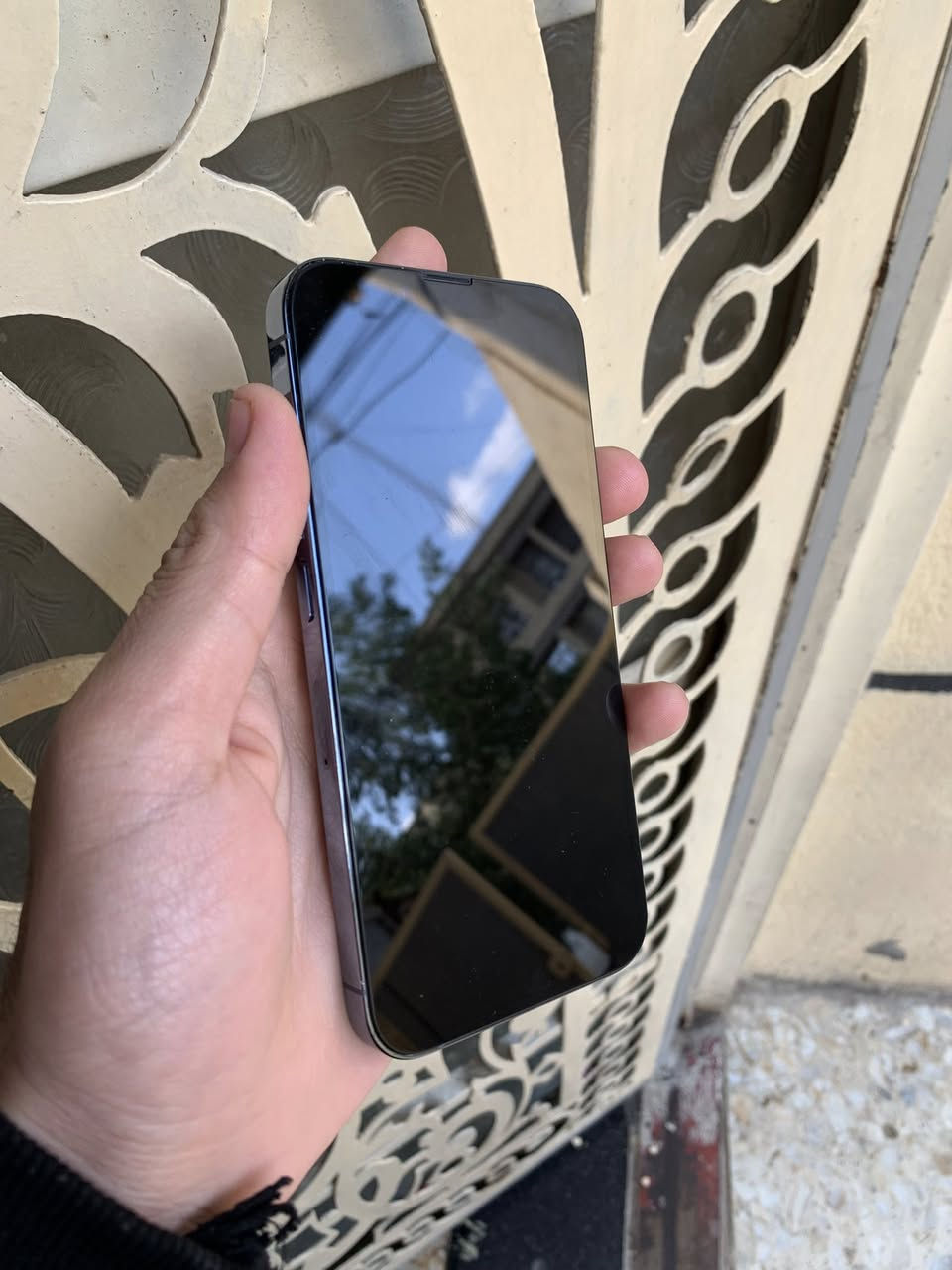 13 بروبس برو الزغير 256 كله شغال فقط مبدل شاشه وبصمه وكف بطاريه 85 بلاد السعر 345 قفل شراي خاص بلديات *********** فقط بيع بغداد
