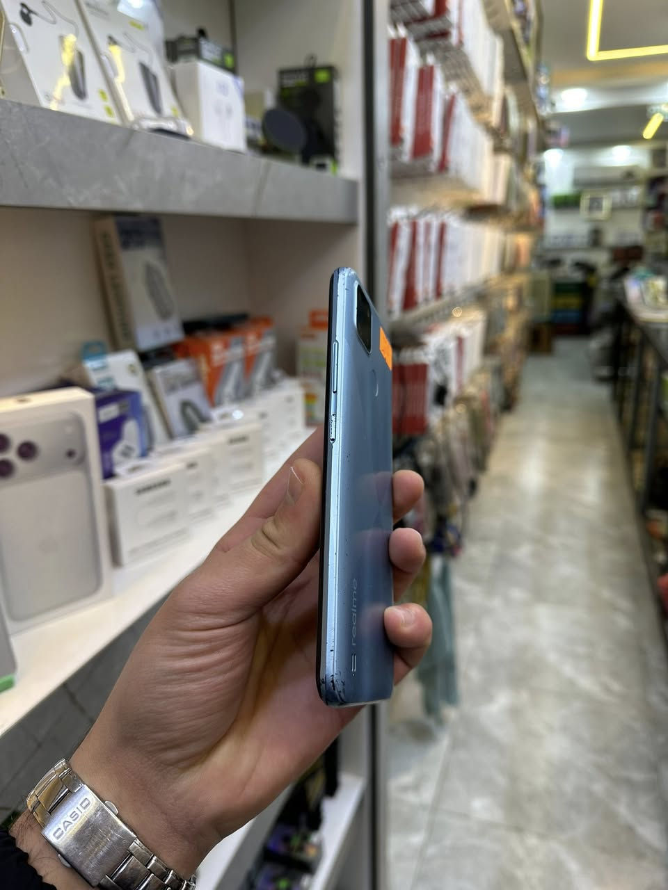 بلاش بلاش 🔥
.
بسم الله الرحمن الرحيم 
.
Realme c21y
.
الذاكرة 64G رام 4G
.
بي فطر بال كلاس ما مأثر كلشي عال شاشة والشاشة شرط الاصلية ما مبدلة الجهاز لا مفتوح ولا مبدل بي شي 📍⁉️⁉️
.
العنوان : موصل حي سومر / مكتب عرفة 
.
***********
