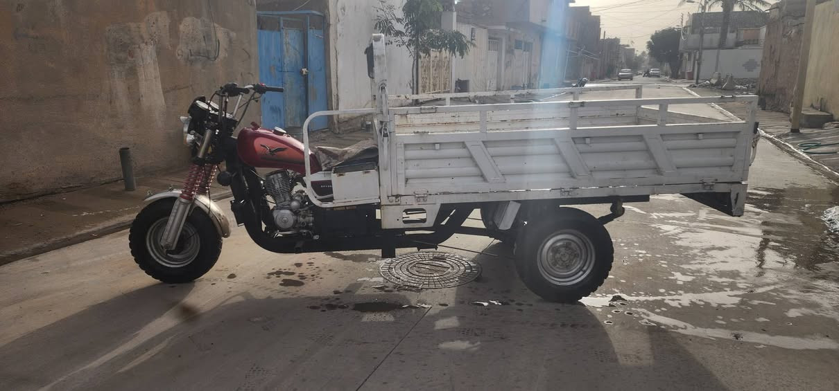 ستوته للبيع
موديل ٢٠٢٢ 
كارباى ركبه 
مكان طوز


**إذا كنت صاحب هذا الإعلان وتريد حذفه لأي سبب، رجاءا أرسل رسالة إلى الدعم الفني**