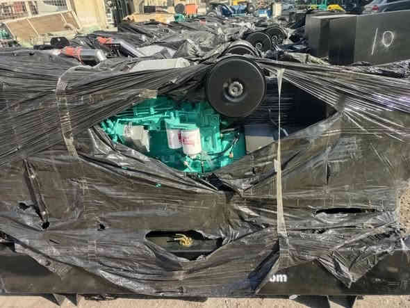 تم وصول وجبة جديدة من نوع كمز حجم المحرك 102
 حجم التوليد 150 كيفي 
6 بستم نظام أوتو إطفاء ذاتي 
متوفر 4 بستم 50 كيفي و 60 كيفي  
عدد ساعات التشغيل صفر 
شرط الحمل والضمان فول مواصفات. موديل حديث 

  العنوان . اربيل الصناعه الجنوبيه 

ابو علي  ‏‪0772 419 3406‬‏

متوفر توصيل لجميع محافظات العراق
