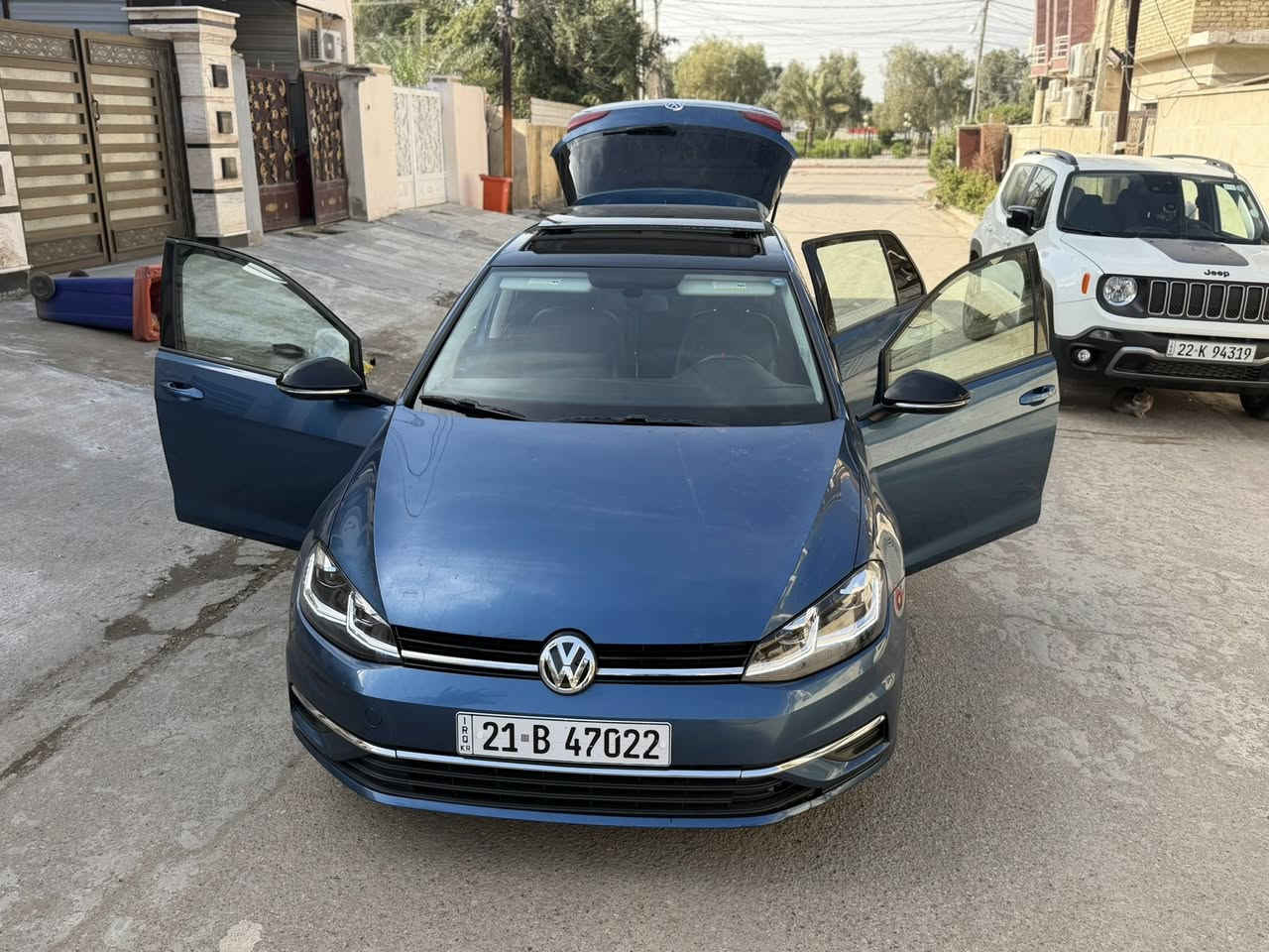 نوع: فولكس واغن
فيئة: كولف tsi

سنة تصنيع: ٢٠٢١

محرك: ١.٤ توربو ٨ نمرة 

عداد: 58 الف مايل

ضرر: كلين تايتل كفاله عامه حتى الدعاميات بدون صبخ 

رقم الشاصي: مرفق مع صور

حجم ويل: ١٦ بيلادي

اطار سيارة: مصاير شهرين زوجين بلادي تايلندي مشدودة 

مواصفات: بصمه، رادار ٣٦٠ درجة، كاميرا، بريك في حالات الطوارئ، اوتو ستوب، كشن جلد، كشن تدفئة ، فتحة السقف، نقطة العمياء، ابل كاربلي، مصابيح زينون الأمامية، مصابيح امامية ليد سياره رقم سليمانيه سنويه وأرقام جديده بسمي تريد وكاله تحويل حاضر 

مكان السياره بغداد زيونه الاتصال ***********
