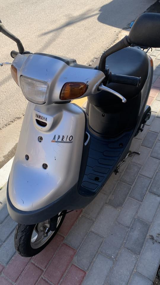 السلام عليكم اخوان
دراجه بطه موديل 2000

دبل سكليتر 

دراجه ما مفتوحه ومامبدل شي بيها كله بلادي 

السعر 650 الف قابل للتفاوض

ماعدا بعض الشخوط بالكفر فقط 

العنوان كربلاء سيف سعد 

***********
