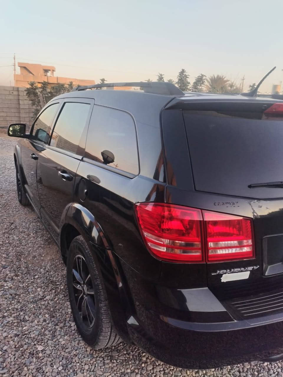 السلام عليكم سياره دوج للبيع نقدآ موديل ٢٠١٧
تبريد ٣ قطع

بصمة
٧ راكب
كامل مواصفات

كلهه على وضع الشركة( كلين) 

سنوية باسمي هزة وتحيويل جديد

رقم دولي سليمانية

الشراي يتصل على

***********
