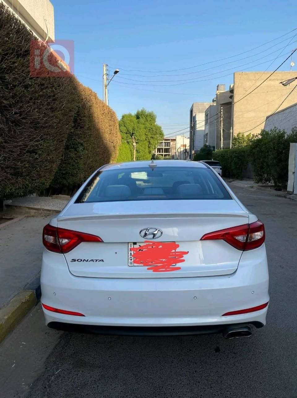 السلام عليكم 🤝  

🚗 هيونداي سوناتا 2017  
🔹 محرك 2400  
📺 شاشة  
📷 كاميرا خلفية  
🎮 تحكم بالستيرن  
🛣️ مثبت سرعة  
⚙️ وضعيات قيادة  

📏 الممشى: 56 ألف ميل فقط  

📸 صور الحادث مرفقة بالإعلان  

🔢 رقم بغداد الجديد  

السعر اكتب تم يوصلك خاص📩

📞 للاستفسار: ************
