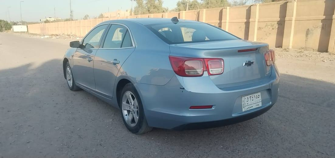 السلام عليكم
ماليبو 2013 محرك2500 ماشية 80 ميل
كير محرك خير من الله
تبريد خير من الله
اشاير ب المري 
هندبريك كهرباء 
سيارة بدون صبغ بيهة مكانين طخات معدلهن ومصابغهن  بيهة ملاحضات بكلايت مكسور خلفي السعر 90 عليها غرامة 400 الف تنزل من سعرهة مكاني الزعفرانية***********
