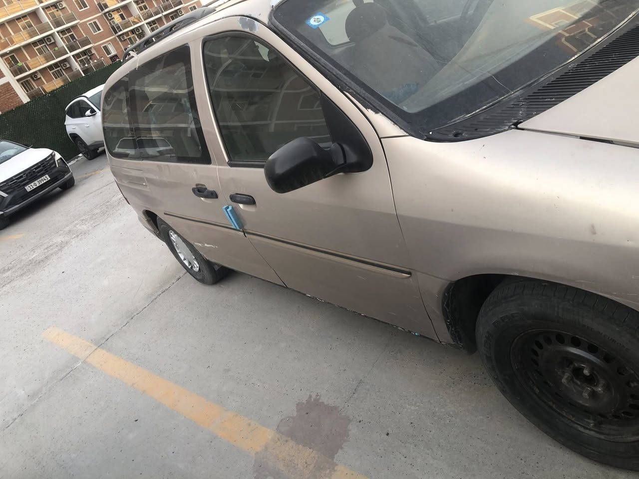 السلام عليكم عندي فورد 1998 للبيع 7 راكب
كير ومحرك كامري ابو الجف نضيفات جدا داخل نظيف السياره بلاديه وكهربائيات نضيفه وباتري جديد بسمي والرقم انكليزي بغداد تحويل ثاني يوم هزه جديده داخل نظيف تخم تاير مكان السياره بغداد السعر 29 ورقه وبيها مجال 
رقم الهاتف *********** كير ومحرك كامري ابو الجف نضيفات جدا داخل نظيف السياره بلاديه وكهربائيات نضيفه وباتري جديد بسمي والرقم انكليزي بغداد تحويل ثاني يوم هزه جديده داخل نظيف تخم تاير مكان السياره بغداد السعر 29 ورقه وبيها مجال 
رقم الهاتف ***********
