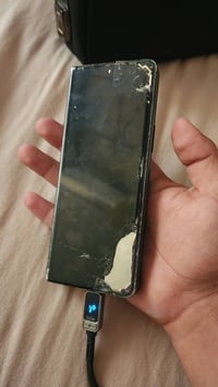 سامسونك فولد 3 الجهاز لا شاشة داخلية تشتغل ولا شاشة خارجية جهاز مال خا...