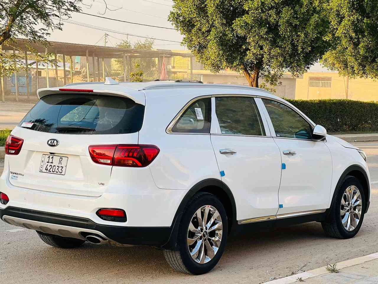 السلام عليكم كيا سورنتو 2019 شكل 20 خليجي
كفاله عامه من كلشي حتى دعاميات 
محرك 6 سلندر 7 راكب كشن جلد وكهربائي
تاير لشركه جواها ماشيه ٧٠ حقيقي 
بيدي من لزيرووو لحد الآن كلشي وبوضع لشركه بيها
مكان بابل الشوملي السعر 245 وبيها مجال
***********
