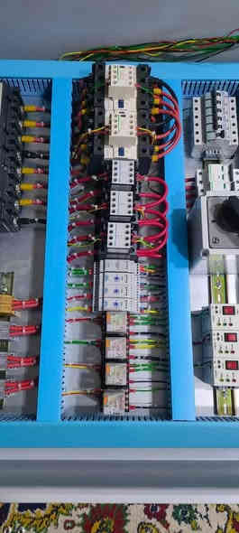 السلام عليكم ورحمة الله وبركاته،  اخوكم حسن ابو علي مستعد لتاسيس الدور وتصنيع البوردات حسب الطلب والصور كدامكم توضح مدى دقة العمل ونضافته وحاليا متفرغ للتواصل ***********
