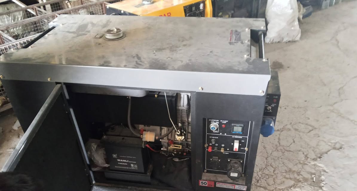 سلام عليكم  البيع موالده مشتغله 20 ساعه ***********
