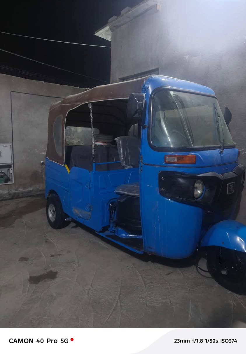 تكتك للبيع موديل 22 بيها ضربه بلقد  مكاني دور الشرطه ***********
