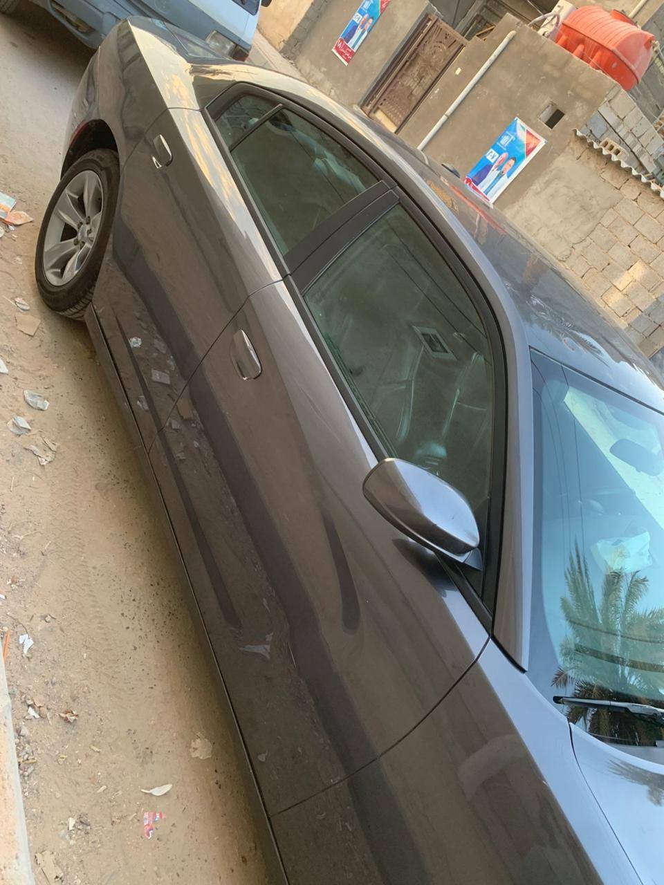 سلام عليكم شباب جارج موديل ٢٠١٩السياره جديده استخدام شخصي يعني مامشتغله خط وبل عافيه الي ياخذها شباب اني مكلف بل نشر هذا رقم رعيه وبسامه السياره ***********
