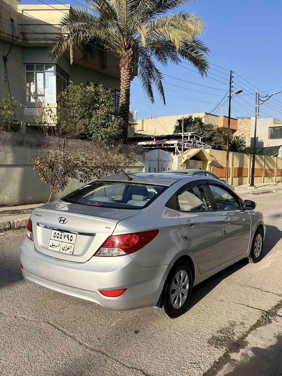 اكسنت خليجي
موديل 2017 
بدون صبغ ولا ضرر بيه فقط باب خلفي تبديل باصلي 
كير ومحرك بشرط ما مفتوح لا صرف ولا نفخ 
ماشيه 169
شرط التحويل 
مواصفات سيارة 
محرك 16 دوش 
كير توماتيك 
جامات كهرب 
تحكمات ستيرن 
اشاير بل مري 
نضام ايكو
السيارة جديده وجاهزة من كل النواحي 
للاستفسار اتصل على الرقم ***********
