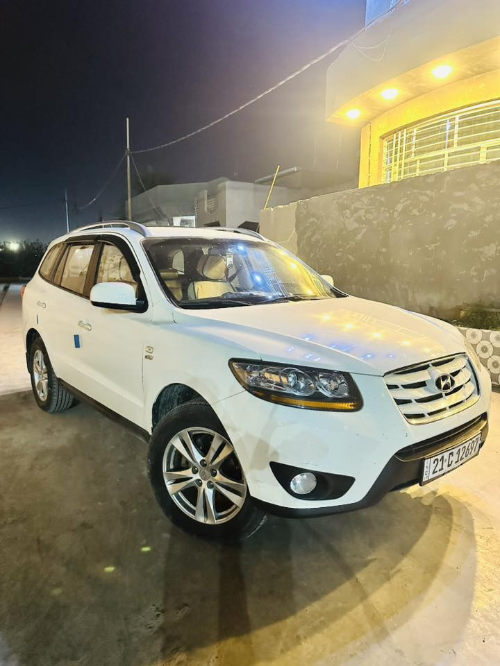 سلام عليكم سنتافي للبيع
موديل 2011
سياره جديده جاهزه 
كاز كاز
سياره متومه وكامله 
باقي التفاصيل اتصل وتدلل
***********
