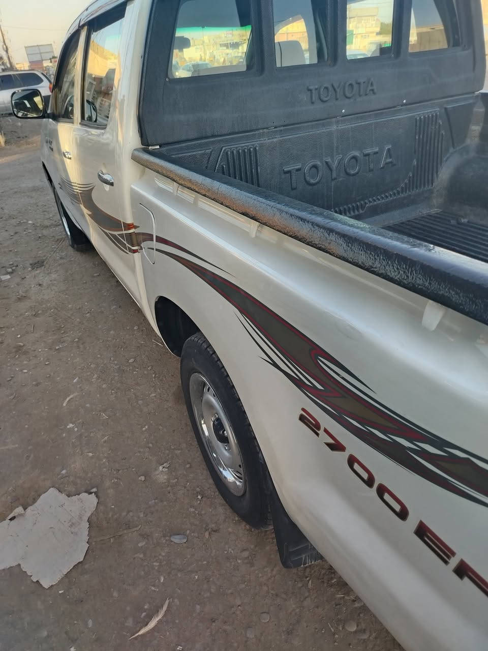 دبل قماره كير عادي موديل 11 شاصي 12 سياره مكفوله من صبغ بس باردات بصيطات محرك مكفول بس القباق مفتوح  رقم بغداد مكان ديالى خان بني سعد سعر 165 وبيهامجال رقم ***********
