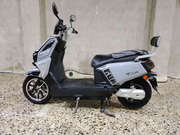 دراجه شحن شركة بغداد 6 بطاريات جدد ابو الولد نظام Rبك 3 سرع ويل وتاير لكبار مو زغار دراجه جديده السعر 700 وبيه مجال للاتصال *********** مكاني بغداد حي اور
