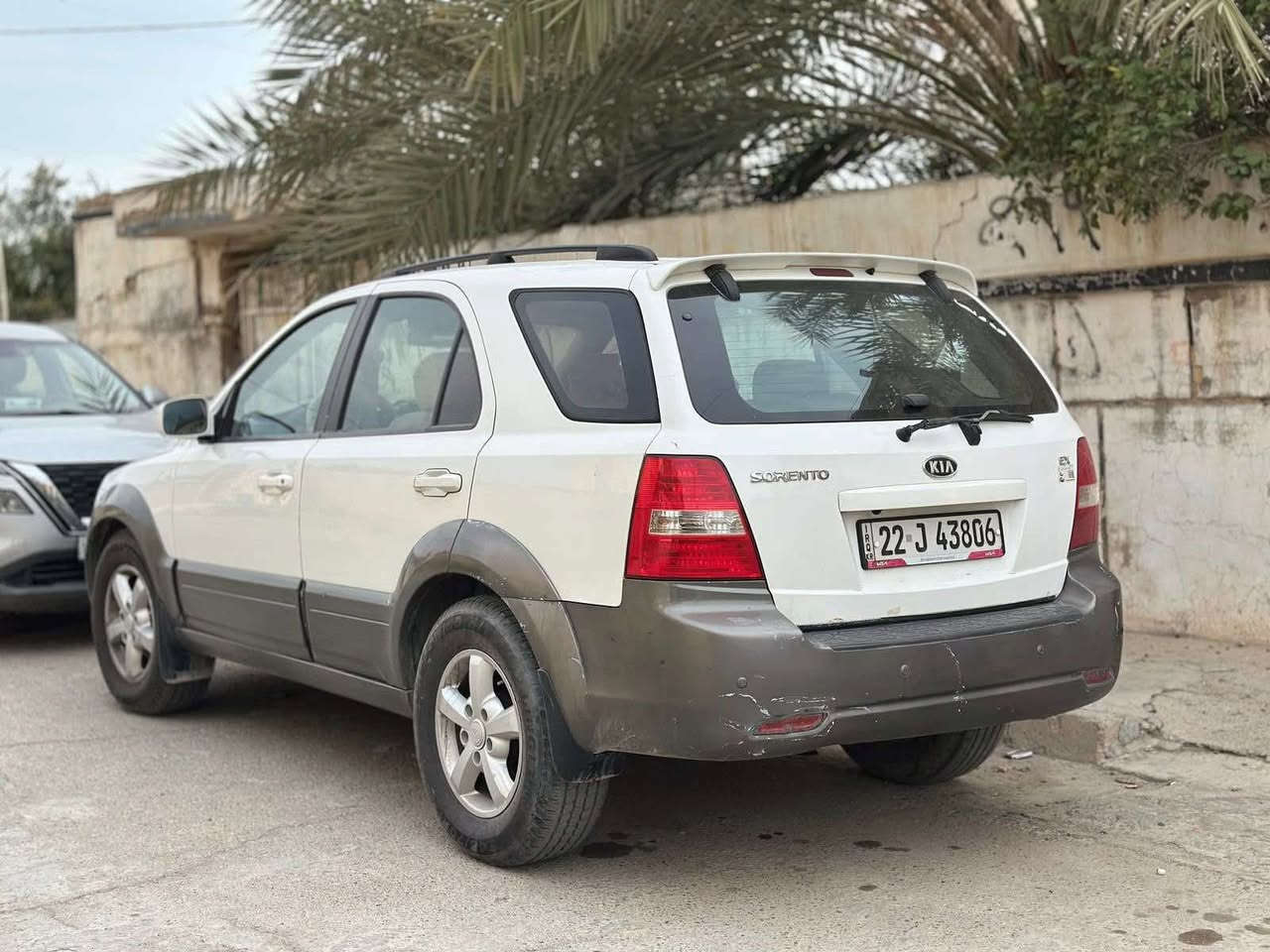 سورنتو للبيع
مكفولة من كلشي 
٦ سلندر ٣٨٠٠ 
***********
