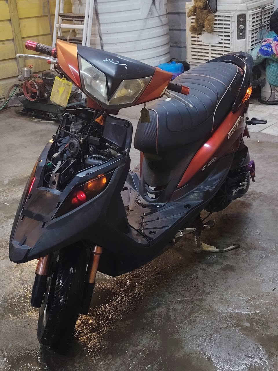 السلام عليكم دراجه ثعلب مزود للبيع
داجة ثعلب فول تزويد 
كلجات رياضي اصلي
دبل خلفي امامي اصلي
قبق فلاوين اصلي
ويل كاب نجمة اصلي
تايرات جيلاتين امامي خلفي
يدات بريك اصلي
صالنصة اصلي
قبق بانزين اصلي
مكاني:الغزالية
رقمي:***********
