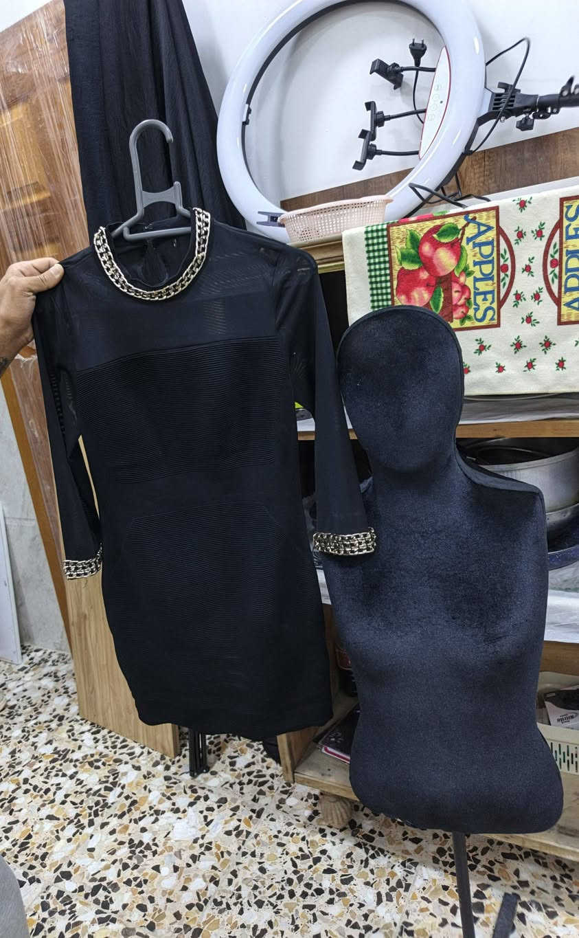 بنات فتحت مشروعي بالبيت فساتين وعبي وصايات اسعار من ٥ ل ٥٠ الف
هذا الفستان مال مهر ب ٤٠ واكو وياه الغطوه المطرزه هم ب ١٠ والبقيه ع ١٠ فقط


**إذا كنت صاحب هذا الإعلان وتريد حذفه لأي سبب، رجاءا أرسل رسالة إلى الدعم الفني**