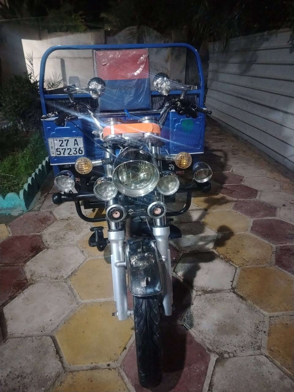 ستوته للبيع مديل ٢٣ المكان سوق الشيوخ رقم وسنويه كبل نداور السعر خاص ***********
