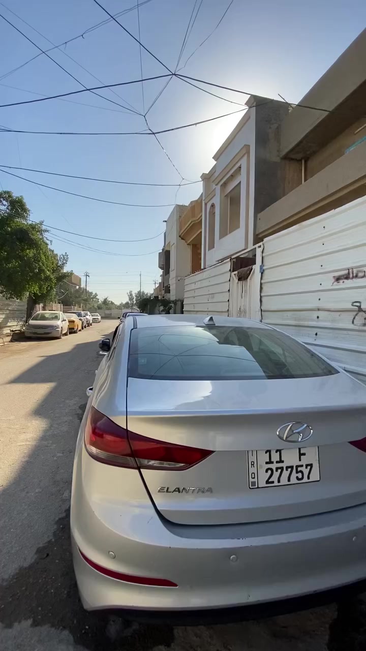 السلام عليكم
النترا 2018 وارد امريكي بدون حادث فقط سرقة بابين وجاملغ  صفحت الصدر مبدلات قطع امريكية  مكينة 2000 دوش صدرها بلادي ماملعوب بي  السيارة ترايها زيرروو 

مكينة بلادية   ما مفتوحة تبريدها ثلج ماشية 112 استخدام شخصي  ايرباكات سليمة  تحكمات جهتين شاشة كامرة خلفية  حساسات خلفية  رادارات جانبية  

رقم بغداد دولي بأسمي 

مكان السيارة بغداد الامين 

السعر 118

رقمي ***********
