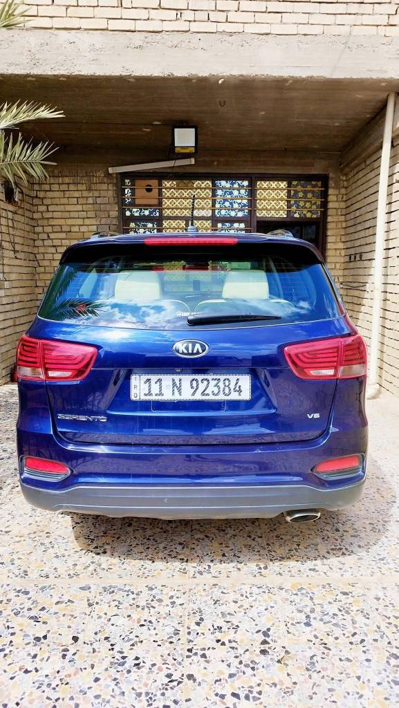 السلام عليكم عندي سورنتو  لبيع موديل 20 رقم بغداد نكليزي ماشيه 50 ميل وارد امريكي حدثهه فقط بنيد سياره نص فول(( 6 سلندر /7 راكب/ كير 8 نمر/ 3 قطع تبريد/ 3 انضمه قياده/ فور ويل/ بصمه تشغيل/ شاشه/  كشنات جلد /كشنات كهربائي/ كشنات تدفئه) السعر200 وبيهه مجال قليل المكان بغداد المدائن استفسار تصل على ‏‪0780 185 3149‬‏//‏ ‪0772 568 1636‬‏ بغداد, العراق
