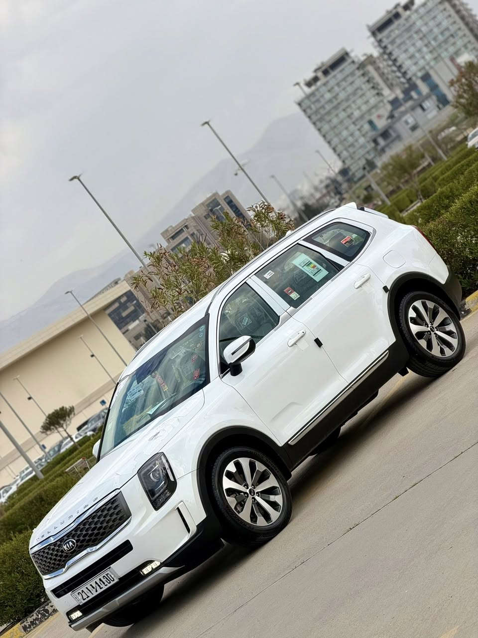 #سلُِآم_عٍلُِيڪم
#موقع_السيارة_بسلمانية📍#عشاق_كيا_تورلاريد_🧿

#ضمان_شركة_البخبت #مسافه_مقطوعة68الاف_كيلو

#كيا_تورلاريد_2020__بعدها_بحالة_الشركة
#كير_مكينة_حدادية_صبغ_كلها_كفالة_بيها_بارد_صغير 
#سيرفز_كامله_بل_شركة_
#سعرها_268$ ورقة #وبيها_مجال_كفالة_عامة
#المواصفات:⬇️
•سعة المحرك 3800__V6•عدد AIR BAG 12•تبريد 3 قطع •
••تشغيل عن بعد • 7راكب +مخارج USB كامرة داخليه • 
 حساسات أمامية •لايت زينون + LED•كشاف •حساسات خلفية
 ويل كب 20 حجم •مفتاح التشغيل بصمة •شاشة •كاميرا دوارة 
ثلاجة • نظام صوت +دمام •الانارة الداخلية LED•لحياية بلادية •
مريات قلابة •مثبت السرعة Cruise •حساسات ضغط اطارات
المودات والأوامر الصوتية•قطعتين تبريد• ‏ Bluetooth / USB
 أوضاع القيادة  Drive Mode ••ABS شاحن هاتف Wireless    
‏ Auto Hold •نظام مانع الانزلاق•نظام مانع الانزلاق•
 اشارة في المرايا الجانبية قابلة للطي كهرباء
  

#غراض_شركة_كتلوك_اطافىة_سبير_عده_كلها_موجوده
#بصمتين_موجوده + #دفتر_ضمان_وسيرفز_كلها_بشركة

الاستفسار ⬇️
#الاتصال__***********__***********
حجي وليد الجنابے
